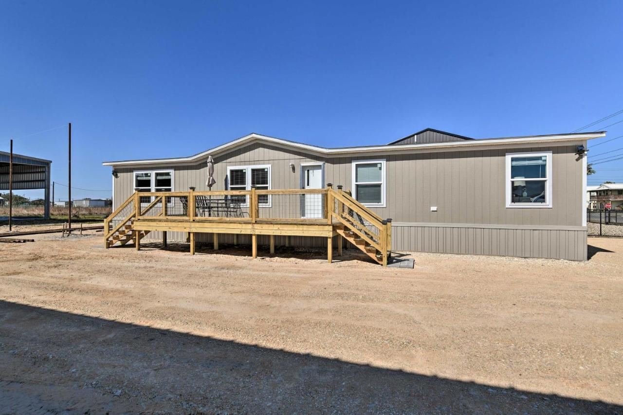 Quaint Port Oconnor Home - 3 Mi To Beach! Port O'Connor Exterior foto